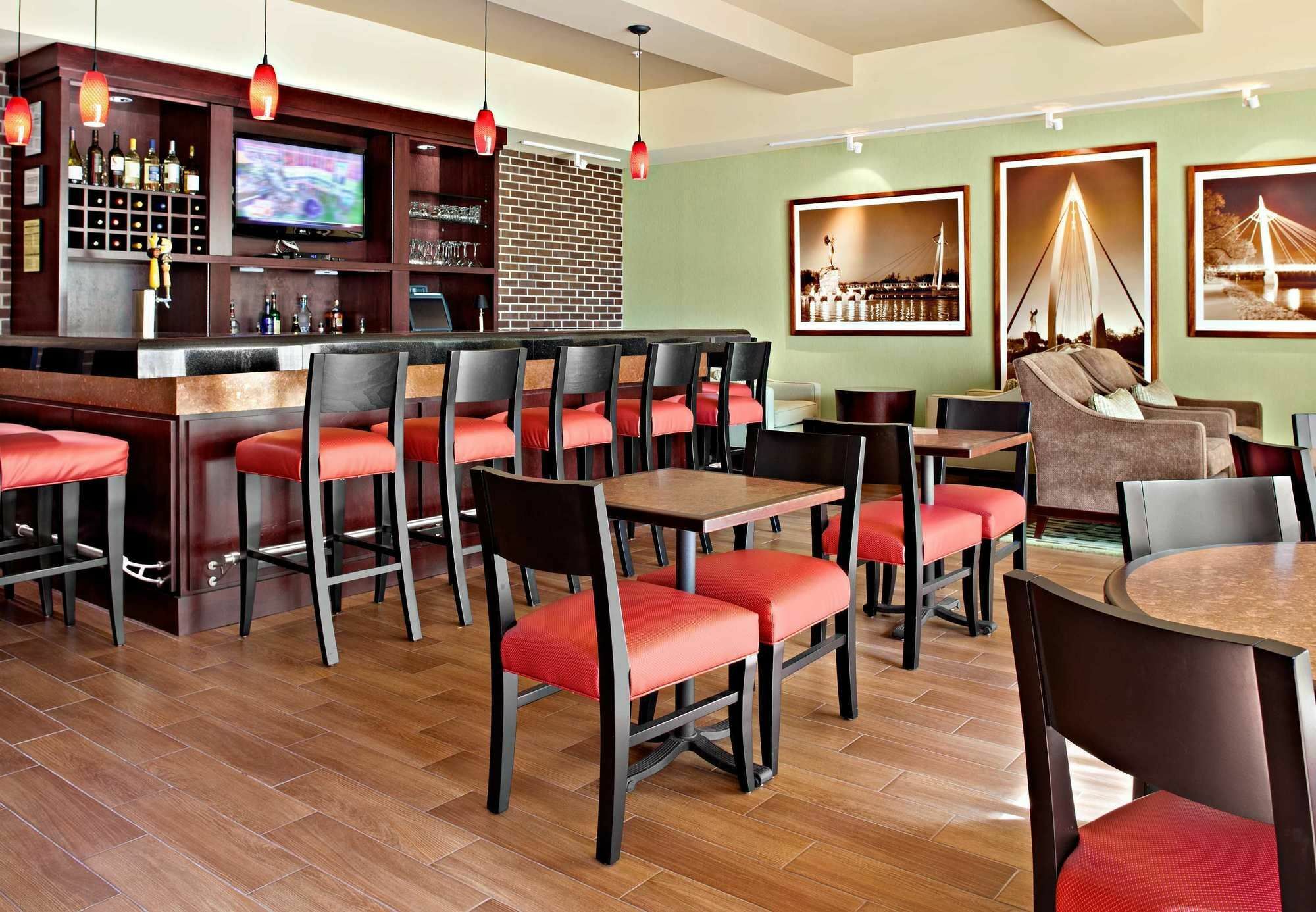 Fairfield Inn & Suites By Marriott Wichita Downtown Dış mekan fotoğraf